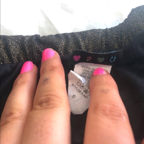 SPARKLY mini skirt ✨🌟 - Picture 3 of 4